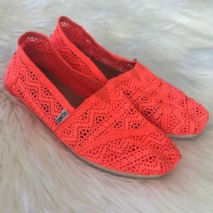 Women’s Crochet TOMS